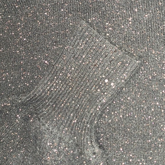 ELLE Black Sweater with Wide Bell like Sleeves and Pink Sparkle. - Picture 5 of 9